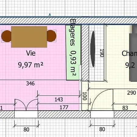 Louveciennes: Lumineux Independant De 23 M2